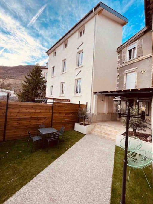 Apartment T2 Chic, Calme Proche Hopital *